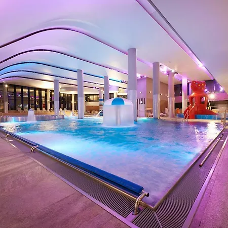 Vacationclub - Baltic Park Fort Apartament F.107 Svinoústí